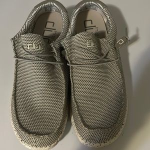 Men’s Hey Dude shoes
